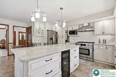 2101 Schroettner Circle, Moore Township, PA 18064 - Photo 4