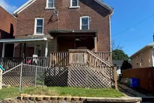 819 Spring, Bethlehem City, PA 18018 - Photo 6