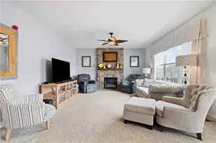 900 Kingston Ln, Upper Macungie Township, PA 18031 - Photo 32