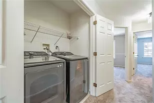 1698 Brookstone Dr, Lower Macungie Township, PA 18011 - Photo 18