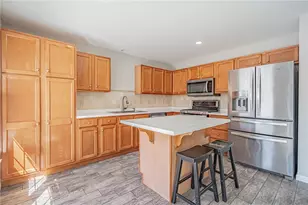 1698 Brookstone Dr, Lower Macungie Township, PA 18011 - Photo 10