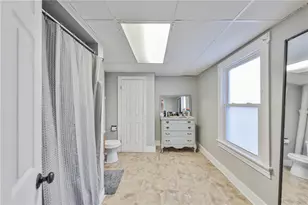 1017 W Berwick St, Easton, PA 18042 - Photo 16