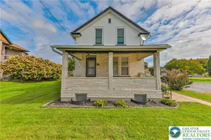 30 Cherry St, Walnutport Boro, PA 18088 - Photo 2