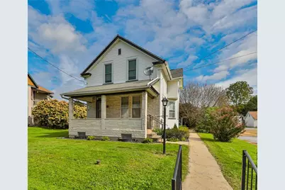 30 Cherry Street, Walnutport Boro, PA 18088 - Photo 1
