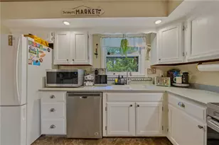 3943 Kenrick Dr, Bethlehem Township, PA 18020 - Photo 18