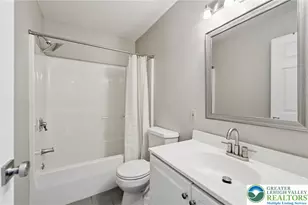 4870 Matts Dr, Hanover Twp, PA 18017 - Photo 26