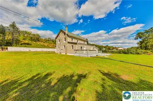 962 Mauch Chunk Rd, Palmerton, PA 18071 - Photo 6