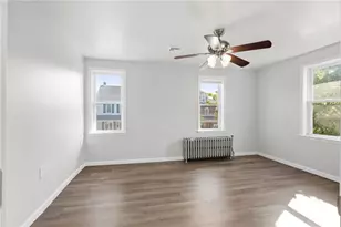 564 Washington Ave, Northampton Boro, PA 18067 - Photo 12