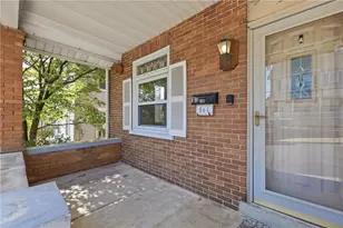 564 Washington Ave, Northampton Boro, PA 18067 - Photo 2
