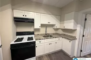 722 N Clewell St, Fountain Hill Boro, PA 18015 - Photo 4
