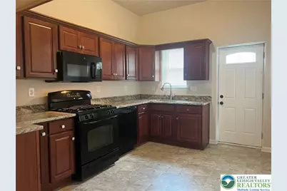 703 Dakotah Street, Bethlehem City, PA 18015 - Photo 2