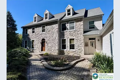 5008 Chestnut Hill Road, Upper Saucon Township, PA 18034 - Photo 4