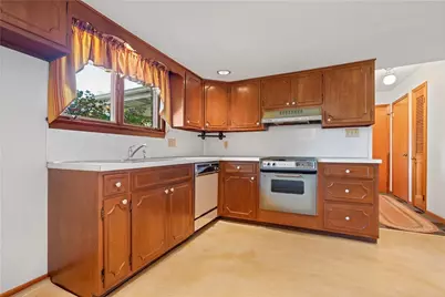 9297 Claussville Road, Weisenberg Township, PA 18051 - Photo 10