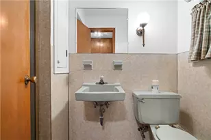 9297 Claussville Rd, Weisenberg Township, PA 18051 - Photo 26