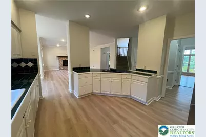 5250 Pineview Drive, Upper Saucon Township, PA 18034 - Photo 12