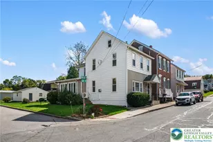 99 S Lea St, Macungie Boro, PA 18062 - Photo 2