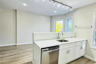 243 N Jordan St, Allentown City, PA 18102 - Photo 6