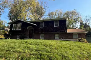 550 Ironwood Rd, Lehigh Township, PA 18088 - Photo 2