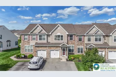 273 Redclover Lane, Upper Macungie Township, PA 18104 - Photo 4