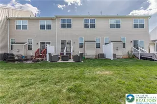 273 Redclover Ln, Upper Macungie Township, PA 18104 - Photo 10