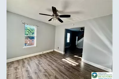 815 S 23rd Street, Wilson, PA 18042 - Photo 6