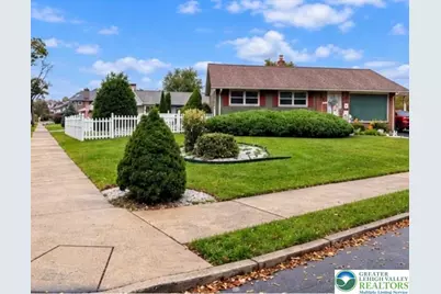 447 S 17th Street, Allentown City, PA 18104 - Photo 2