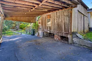 333 W Main St, Bath, PA 18014 - Photo 4