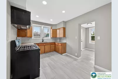 236 Ettwein Street, Bethlehem City, PA 18018 - Photo 8