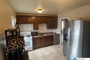 1242 S Jefferson St, Allentown City, PA 18103 - Photo 4