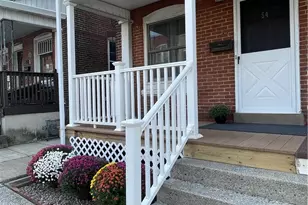 54 W Saucon St, Hellertown Boro, PA 18055 - Photo 2
