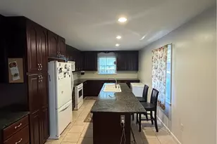 7058 Limerick Square, East Allen Township, PA 18017 - Photo 16