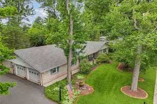 3831 Oakwood Trail, South Whitehall Township, PA 18103 - Photo 8