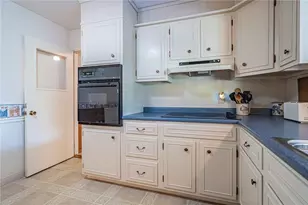 3831 Oakwood Trail, South Whitehall Township, PA 18103 - Photo 24