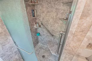 3831 Oakwood Trail, South Whitehall Township, PA 18103 - Photo 36