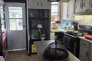 743 S 10th St, Allentown City, PA 18103 - Photo 6