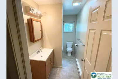 247 Penn Street, Bath, PA 18014 - Photo 16