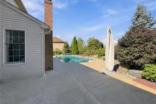 8477 Oak Knoll St, Weisenberg Township, PA 18051 - Photo 74