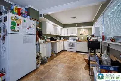2242 Edgewood Avenue, Palmer Twp, PA 18045 - Photo 6
