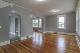 933 Philadelphia Rd, Easton, PA 18042 - Photo 4