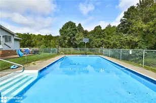 621 Post Hill Rd, Henryville, PA 18332 - Photo 64