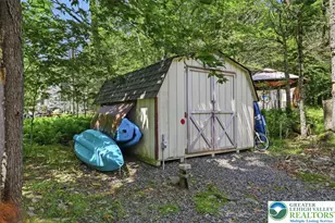 456 Maxatawny Dr, Pocono Lake, PA 18347 - Photo 22