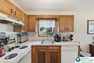 456 Maxatawny Dr, Pocono Lake, PA 18347 - Photo 12