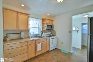 37 W Ettwein St, Bethlehem City, PA 18018 - Photo 14
