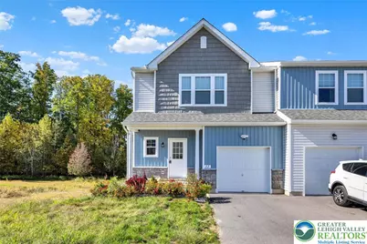 22 Olivia Way, Mountain Top, PA 18707 - Photo 1