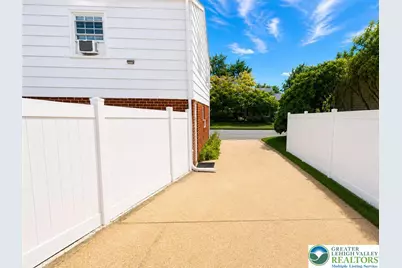 1972 Collingswood Drive, Bethlehem City, PA 18018 - Photo 34