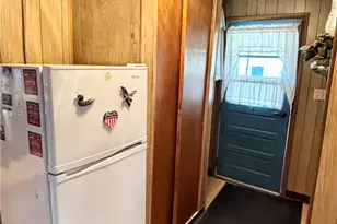 5157 Front St, Whitehall Township, PA 18052 - Photo 10