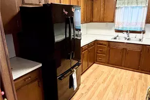 5157 Front St, Whitehall Township, PA 18052 - Photo 6