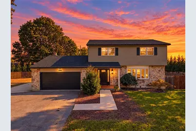 7590 Violet Circle, Macungie Boro, PA 18062 - Photo 2