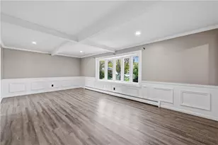 7590 Violet Cir, Macungie Boro, PA 18062 - Photo 14