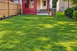 1341 Pine St, Easton, PA 18042 - Photo 4